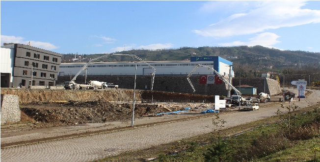 Rize Osb Cami İnşaatında Temel Betonu Atıldı.