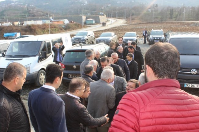 Rize Ak Parti Milletvekili Hasan Karal Rize Organize Sanayi Bölgesini Ziyaret Etti...